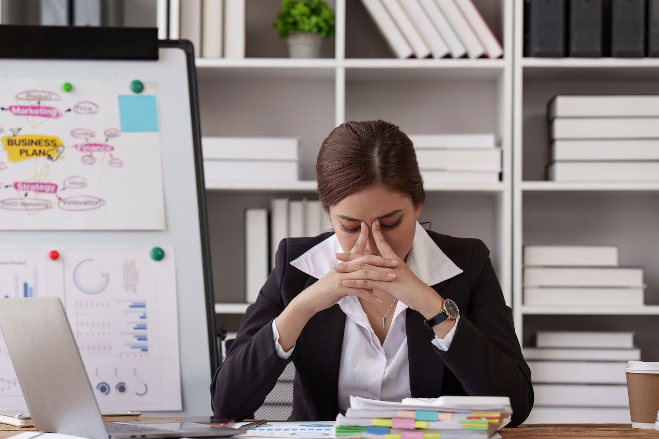 Read more about the article Wypalenie językowe w Business English – kiedy angielski staje się ciężarem